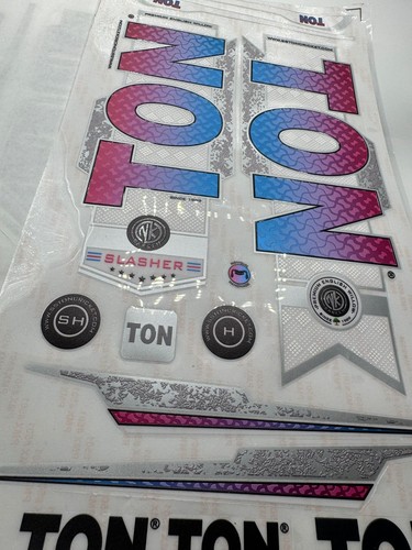 Ton slasher cricket bat - {slasher}, 3d