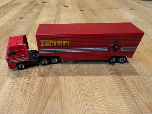 Matchbox ferrari transporter - ferrari,