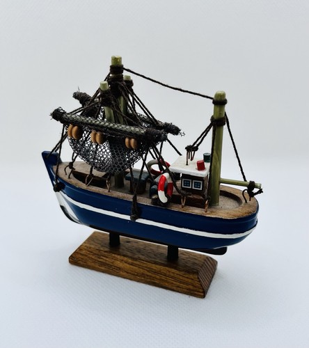 Vintage wooden model - vintage,