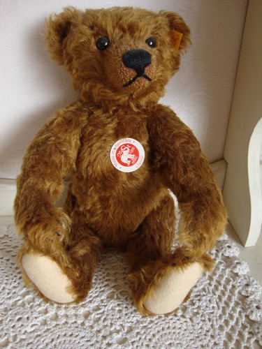 Steiff classic 1905 teddy bear - classic,