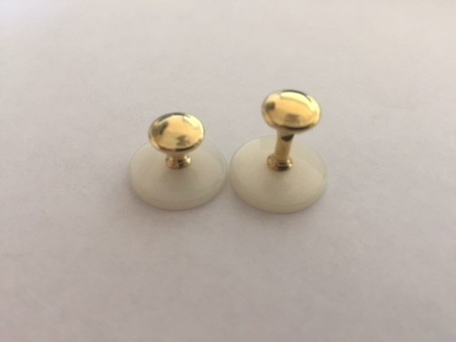 Collar studs for detachable