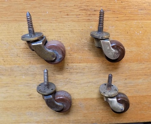 Set 8 victorian - 1, 3/8"