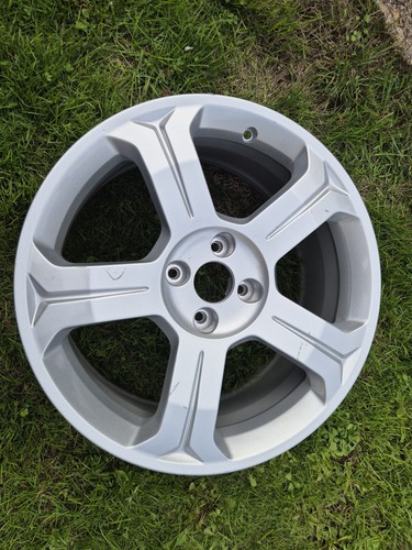 Alloy wheel peugeot - alloy,