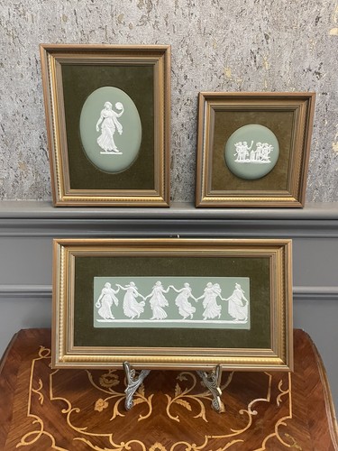 Wedgwood framed green white - green,