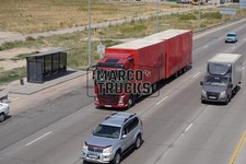 Truck photo Volvo FH tarpaulin