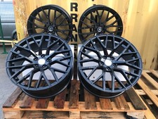 Set of 4 - R8 V1 style 18 Inch