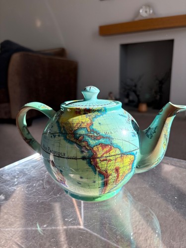 Paul cardew globe - cardew,