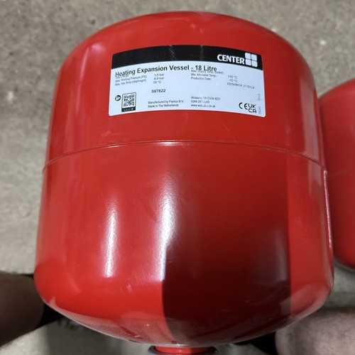 Heating expansion vessel 18 - vessel,