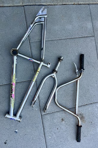 Old school bmx - mach, one