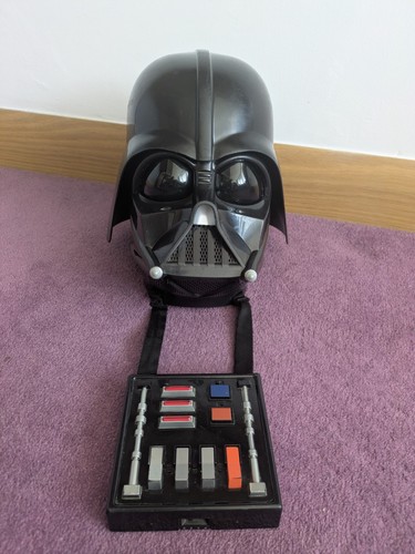 Darth vader helmet sounds 2004 - darth,