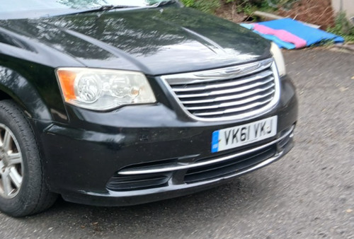 Chrysler grand voyager front - voyager,
