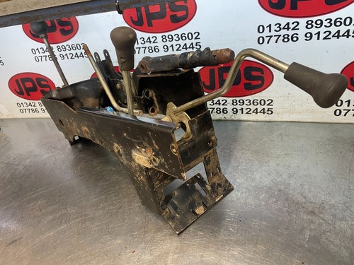 Console assy gear levers - console,