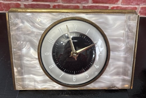 Vintage retro metamec - metamec, mantle