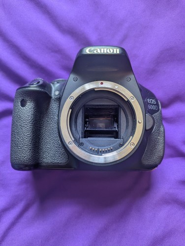 Canon eos 600d dslr camera - canon,