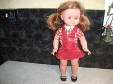 VINTAGE 21" FAMOSA DOLL IN