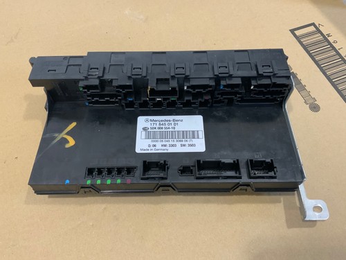 Mercedes slk r171 rear fusebox - mercedes,