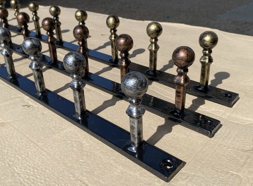 Rail head security spike - head,