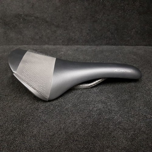 Aliante saddle ref - fi'zi:k,
