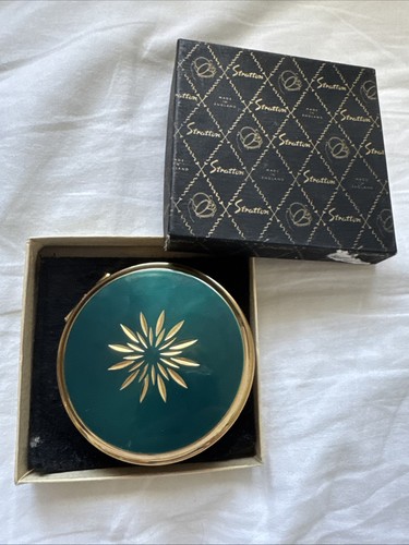 Vintage stratton powder - vintage,