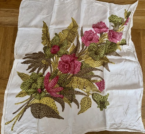 Vintage floral silk timeless