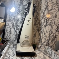 Panasonic MC-E3002 Vacuum Cleaner 1900W Max Upright Vintage