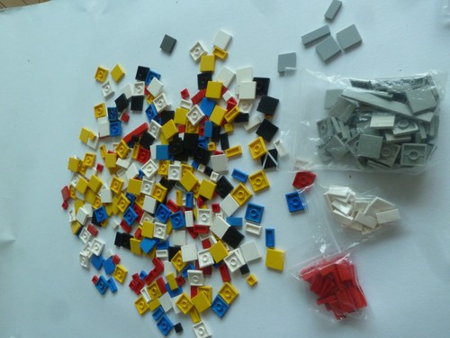 Job lot vintage lego tiles - lot,