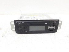 2015 RENAULT TRAFIC RADIO STEREO HEAD UNIT 281151569R *NEEDS CODE