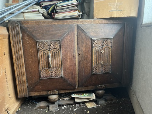 This antique wooden - this,