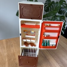 Vintage Sindy Doll Fridge with Food, Drinks etc