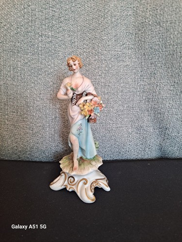 Fine capodimonte porcelain - fine,