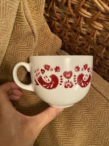 Vintage mug milk glass - vintage,