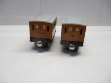 take & play thomas the tank engine trains annie and clarabel