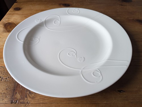 Vgc wedgwood nature bone china - bone,