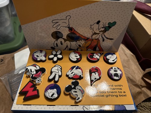 Crocs mickey and friends - mickey,