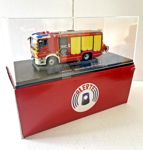 Alert firefighter man - firefighter,