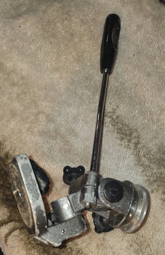 Gitzo tripod head - r, no.1