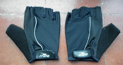 Three pairs crane - pairs, brand