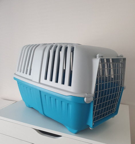 Pet cat carrier box puppy - cat,