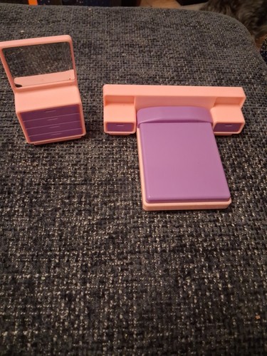 Vintage arco dolls house - dolls,