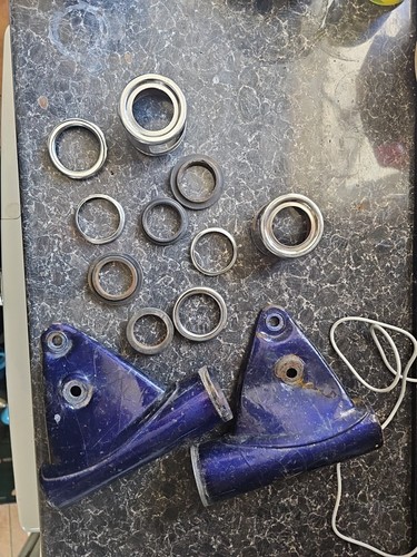Suzuki gt380 headlamp ears - suzuki,