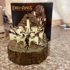 The Lord Of The Rings Sideshow Weta Minas Morgul Limited Edition Environment 