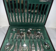 Vintage KINGS PATTERN Butler