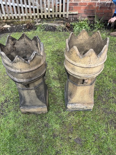 Pair victorian crown - of,