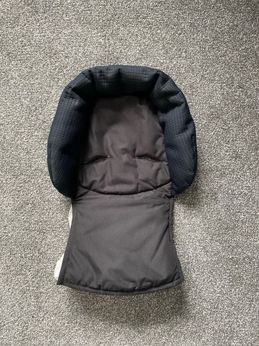 Maxi cosi cabriofix car - car, seat