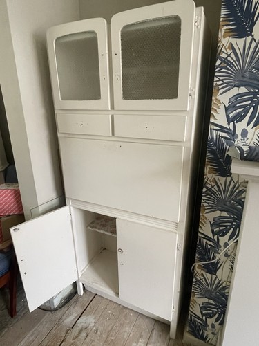 Original 1960 kitchen - original,
