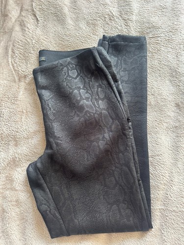 Zara basic black snakeskin - zara,
