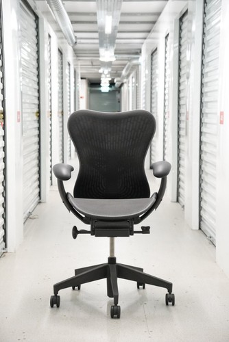 Herman miller mirra office - herman,