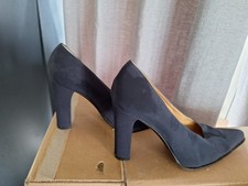 Women’s L. K. Bennett EU40