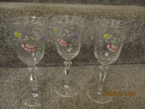Wine glasses set johnson - of,