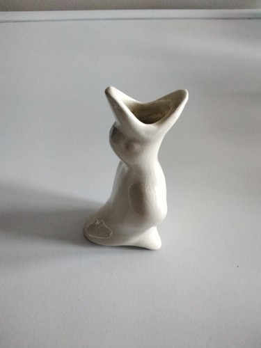 Vintage white bird pie - , vent
